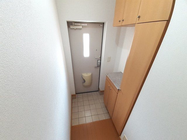 セレッソ壱番館の玄関|シンプルで使いやすい玄関です