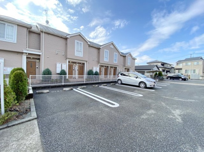 【駐車場】 | Ｓｏｕｔｈ　Ｂｒｅｅｚｅ　Ｂ