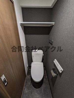 【トイレ】 | ベラジオ雅び京都西院Ⅱ | 落ち着いた色調のトイレです