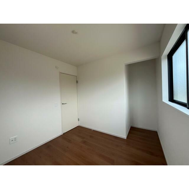 飾磨区構戸建１号棟の洋室