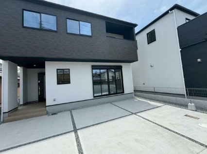 飾磨区構戸建１号棟の外観