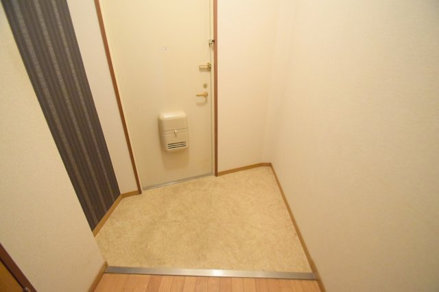 サンパレスの玄関