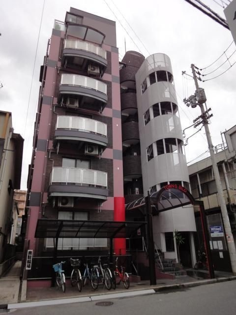 タウンズビルの外観