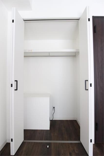 川崎市多摩区生田７丁目の賃貸マンションの収納