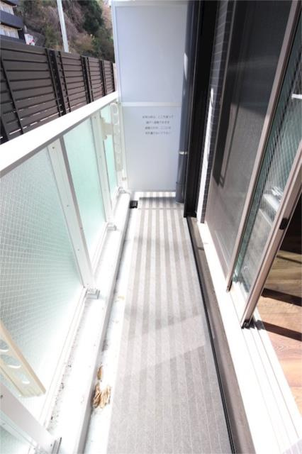 川崎市多摩区生田７丁目の賃貸マンションのバルコニー