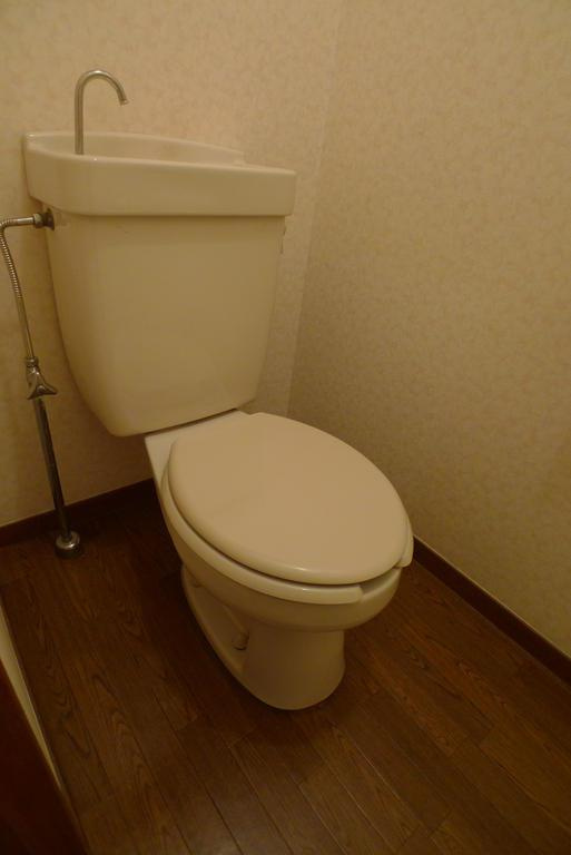 レジデンスミズコシのトイレ|実際は温水シャワー付トイレです♪