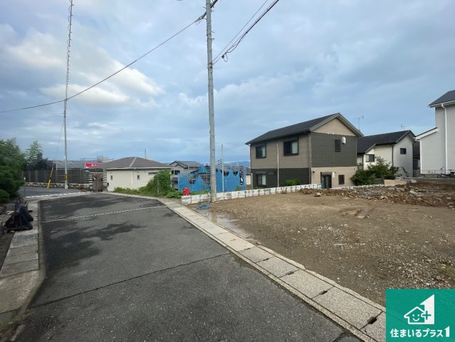 京都市西京区山田北ノ町　第1期　新築一戸建ての前面道路含む現地写真|現在建築中！落ち着いた街並みで新生活を始めることが出来そう！周辺の物件も併せてご紹介させて頂きます！
