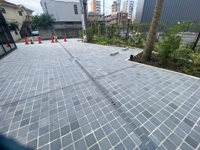 船橋本町ゲートの駐車場