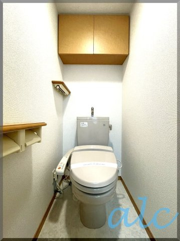 豊島区南長崎１丁目の賃貸マンションのトイレ