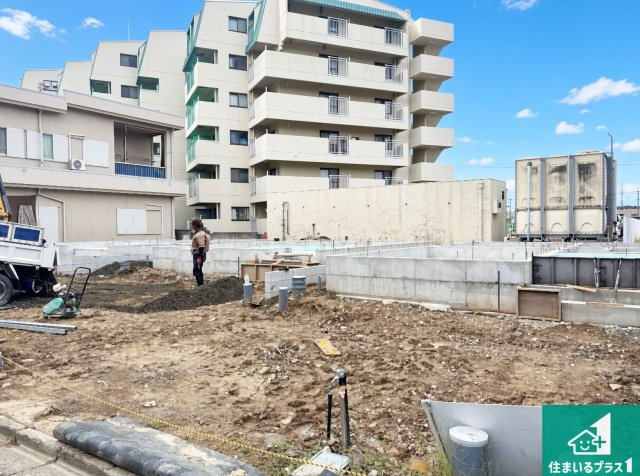 和歌山市古屋　第1期　新築一戸建ての外観|周辺は落ち着いた街並みの住宅地！子育てがしやすい住環境です！まだ未完成ですが、現地でしかわからない事もございます。是非一度ご覧ください。