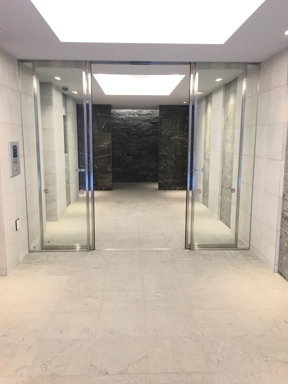 NANAEI 日本橋のエントランス