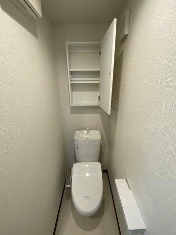 プレミアムベイルーム井土ヶ谷中町のトイレ