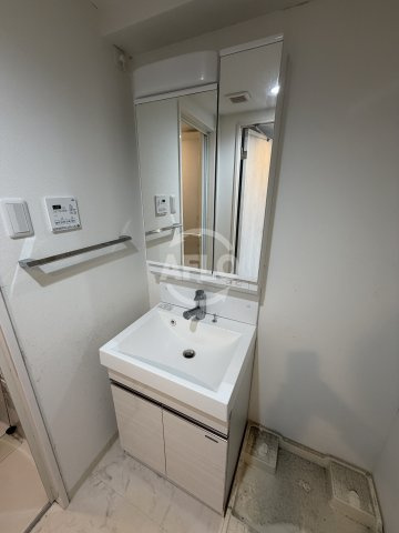 THE RESIDENCE Sの独立洗面台|洗面台