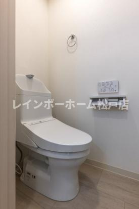 ＩＫＩ新八柱のトイレ|ゆったりとした空間のトイレです