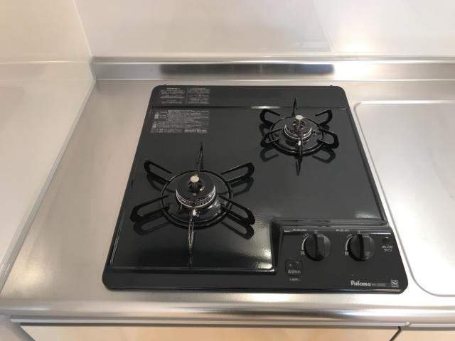 川崎市多摩区三田４丁目のアパートのキッチン