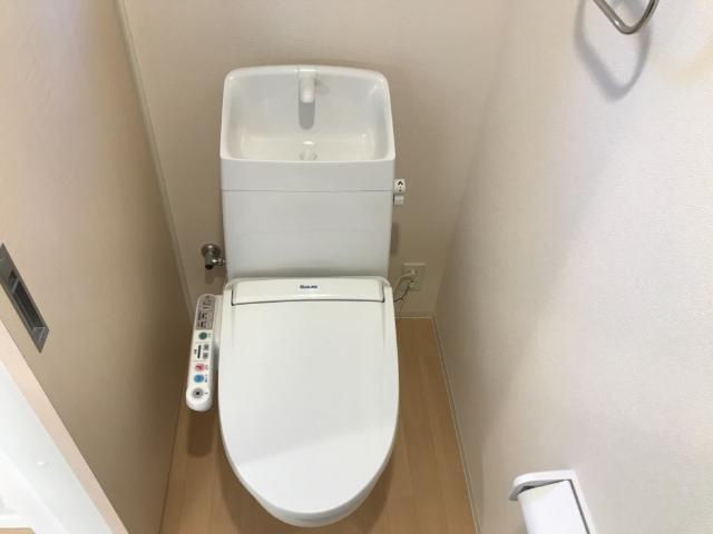 川崎市多摩区三田４丁目のアパートのトイレ