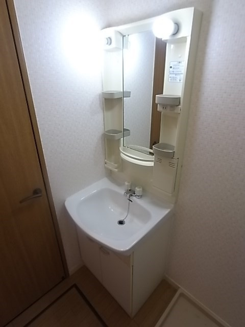 中山手ガーデンハウスＡ棟の洗面所
