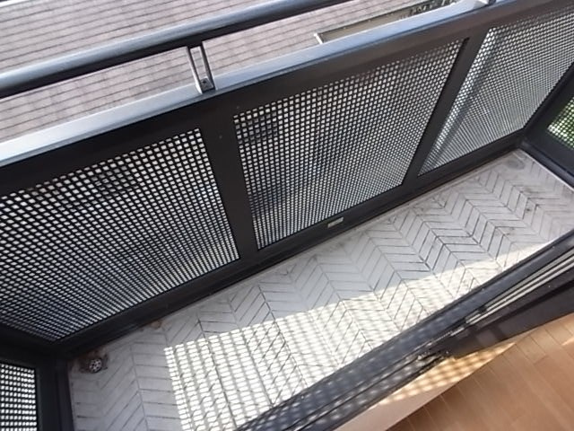 中山手ガーデンハウスＡ棟のバルコニー