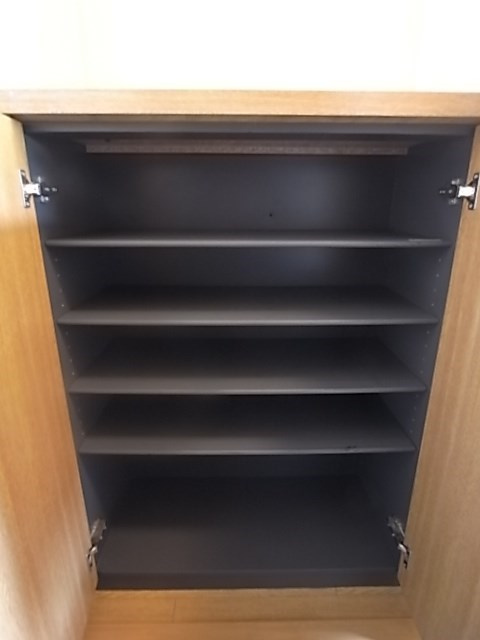 中山手ガーデンハウスＡ棟の収納
