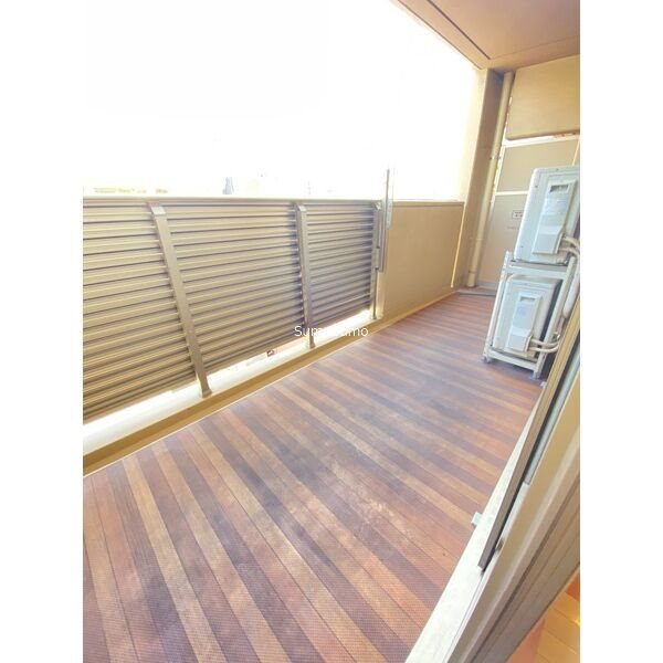 CITY SPIRE桜川Ⅰのバルコニー