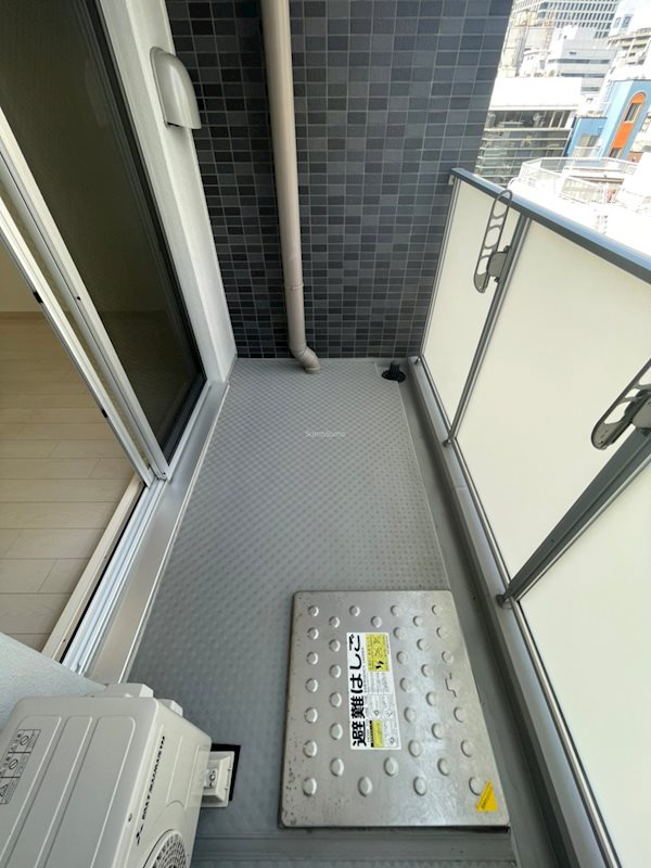 大阪市西区京町堀１丁目の賃貸マンションのバルコニー