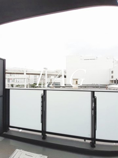 【バルコニー】 | ジョリ　シャルマン | バルコニーです。