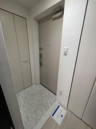 huit arbre上町台の玄関