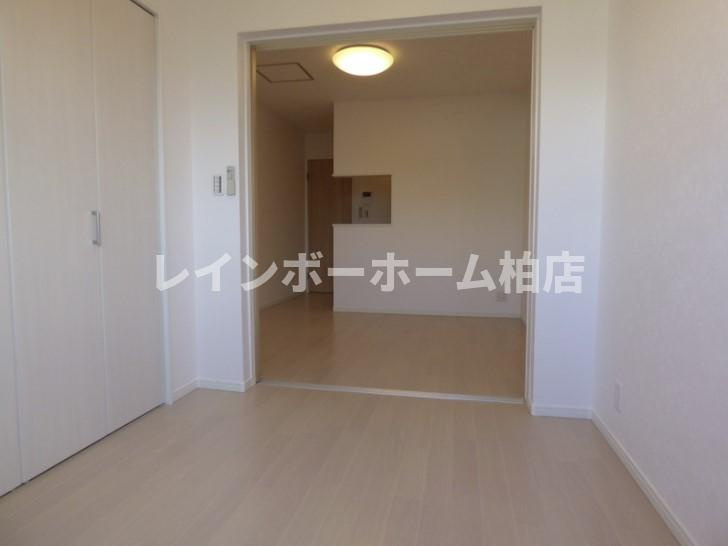特典：仲介手数料が無料です!!のその他|※別部屋反転タイプ写真。