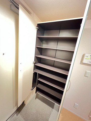 リレント武庫之荘の収納|たっぷりとした収納スペースです