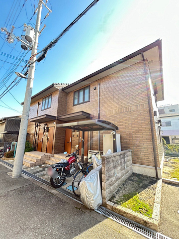 アリエスの外観|外観は落ち着いています