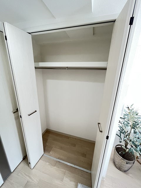 Luxe塚口の収納|こまごまとしたものを収納できそうですね