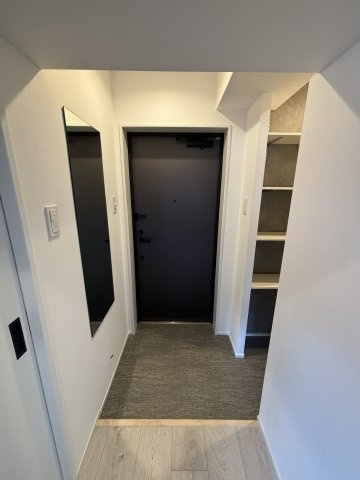 ＧＬＡＭ　ＳＴＥＬＬＡ松屋町の玄関