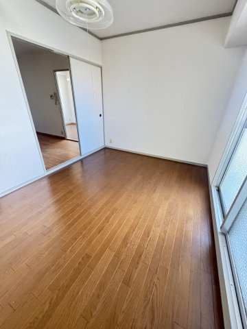 プリオーレ神戸の洋室