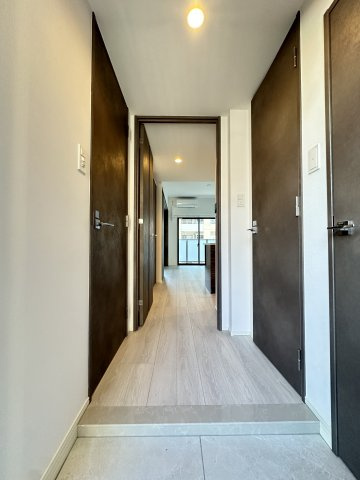 S-RESIDENCE薬院aureateの玄関