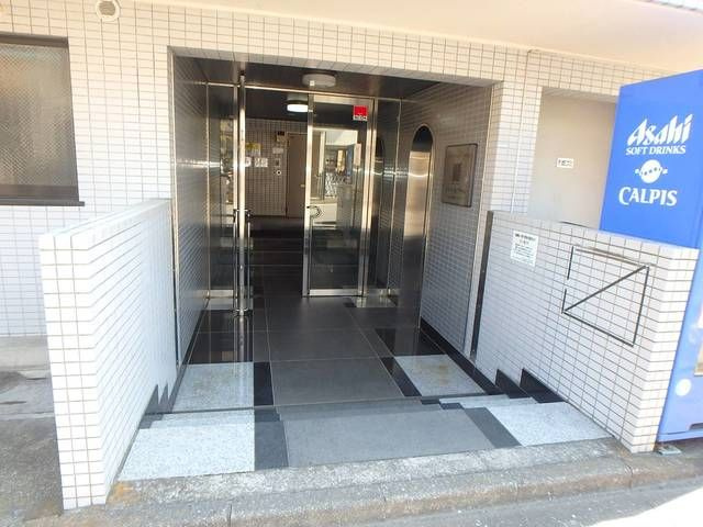 【エントランス】 | メゾンドオンブラージュ