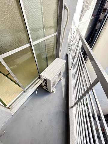 山海マンションのバルコニー