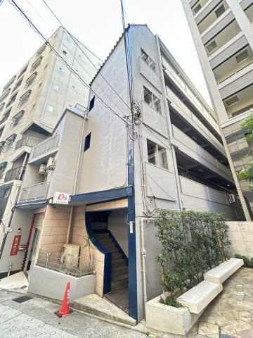 山海マンションの外観