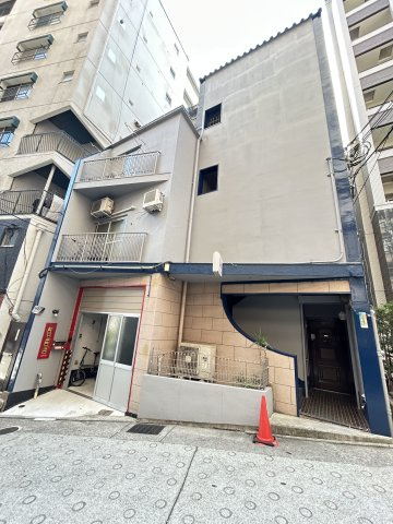 山海マンションの外観