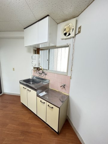 山海マンションのキッチン
