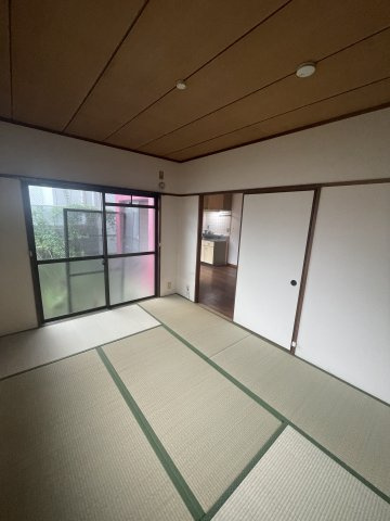 リゾネット柳原の和室