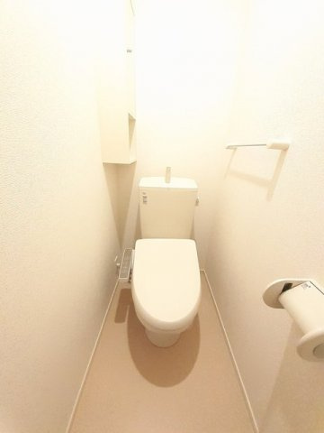 【トイレ】 | セントラルレジデンスＮ | 清潔感のあるトイレです