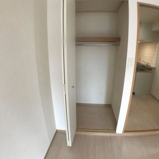 【洋室】 | ジュモ オネティ | 室内の様子です。