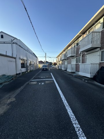 スクエアフロントの駐車場