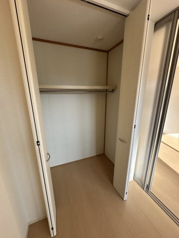 スクエアフロントの収納
