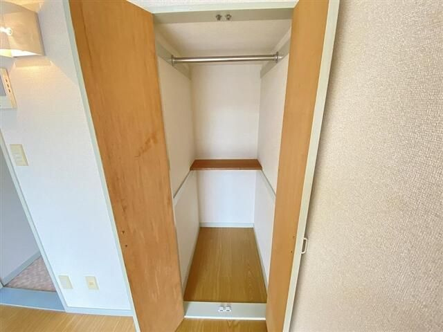 ヒルズ仏向町の収納