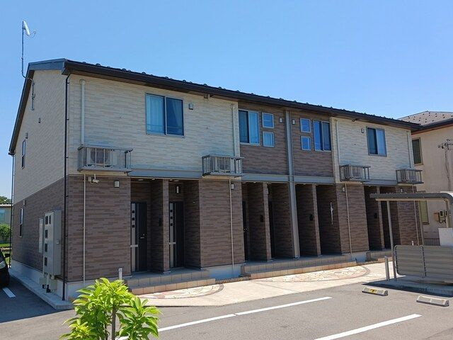 ヴィラ　ラルーチェ