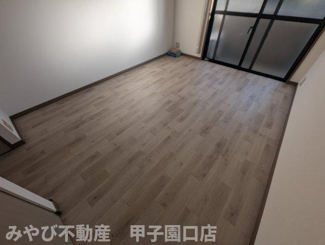 エル・セレーノ武庫川の内装
