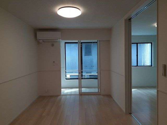 フェリス　テレーノⅡの居間・リビング