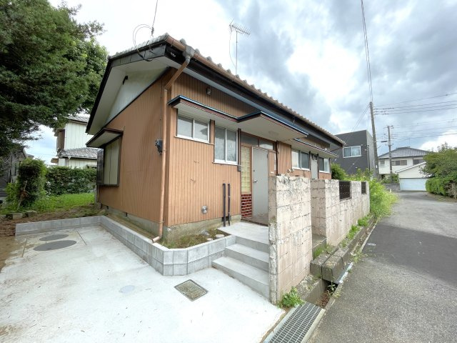 東郷貸家