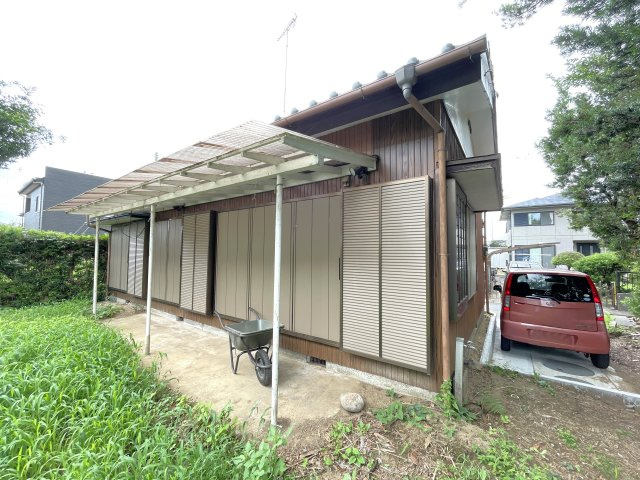 東郷貸家の外観